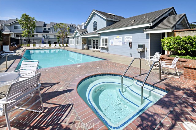 2800 Plaza Del Amo Unit: 74