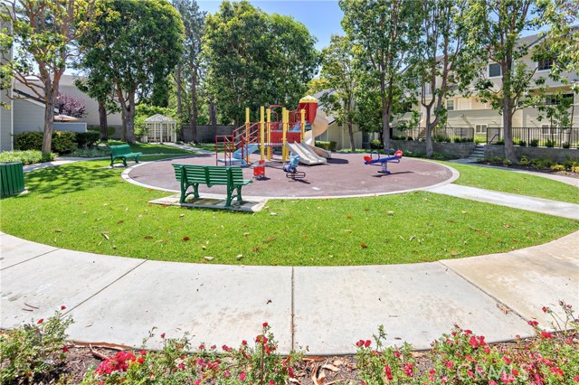 2800 Plaza Del Amo Unit: 74