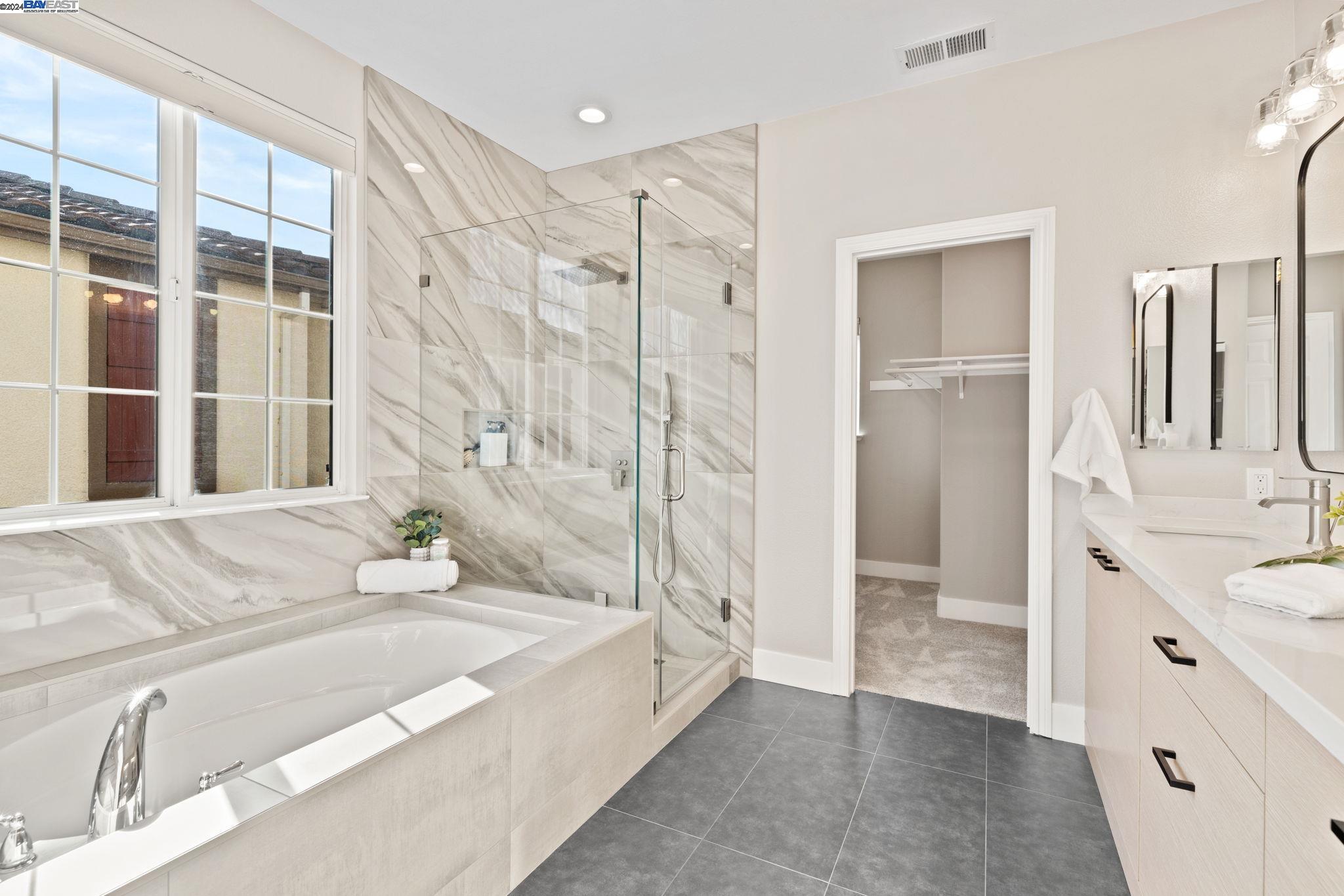 5775 Creekview Drive