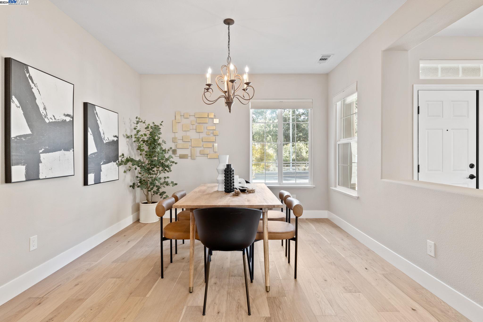 5775 Creekview Drive