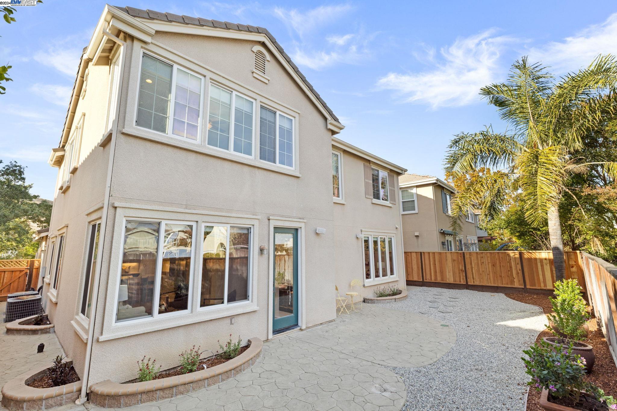 5775 Creekview Drive