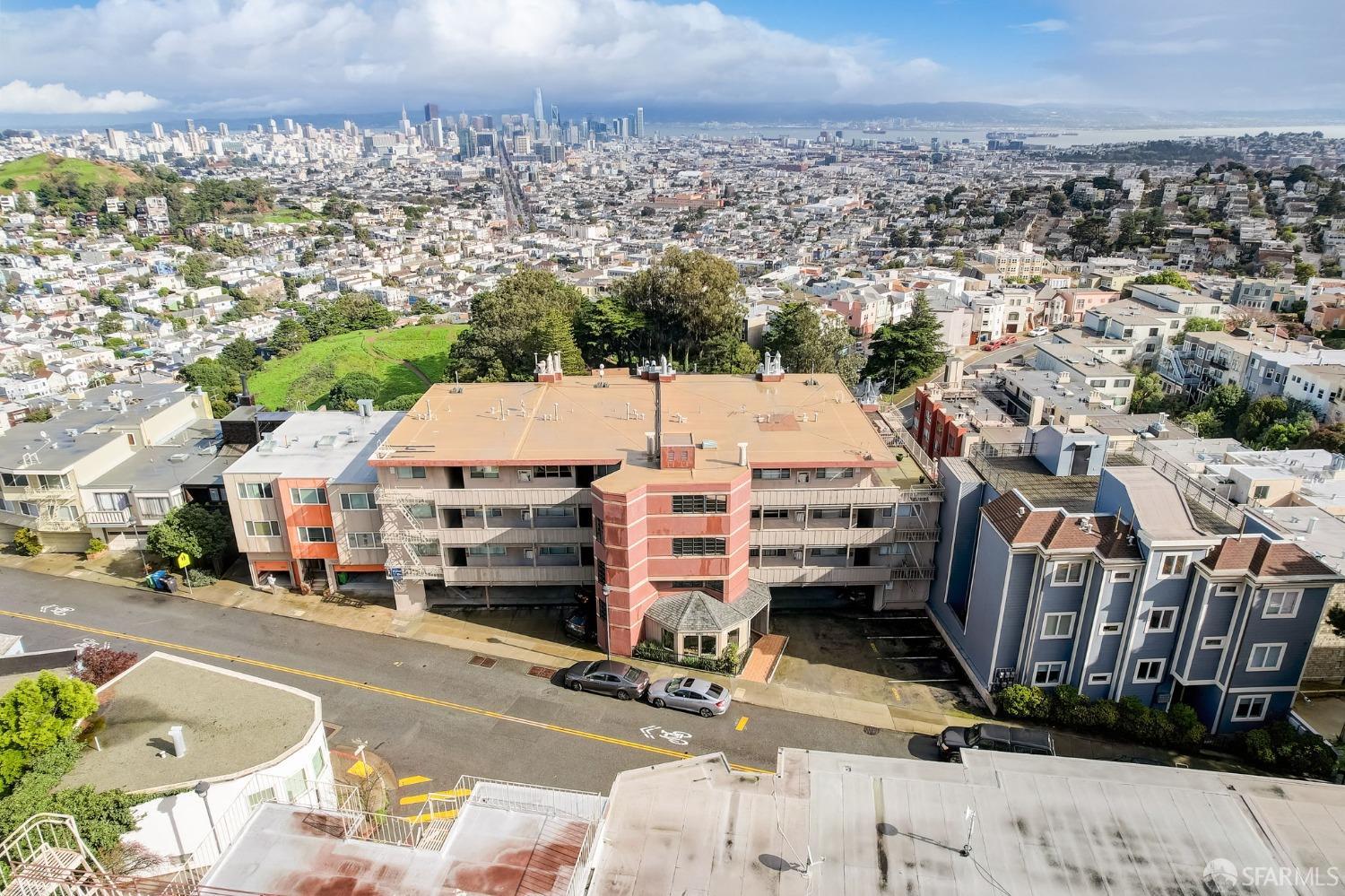 655 Corbett Avenue # 505