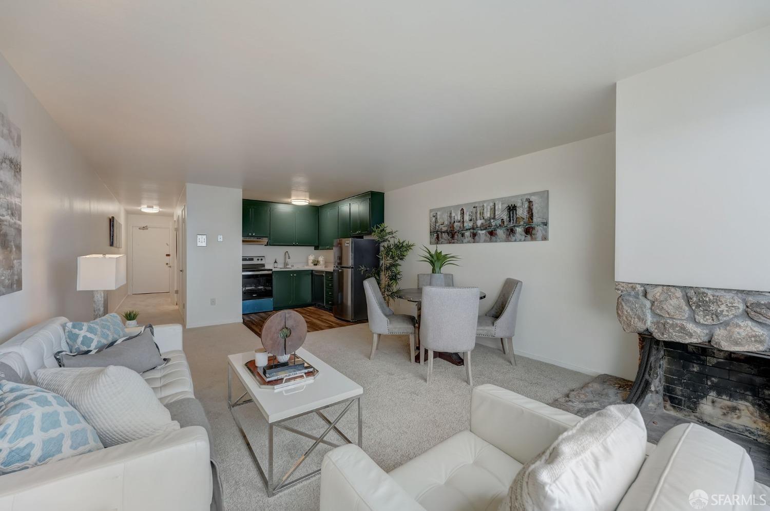 655 Corbett Avenue # 505