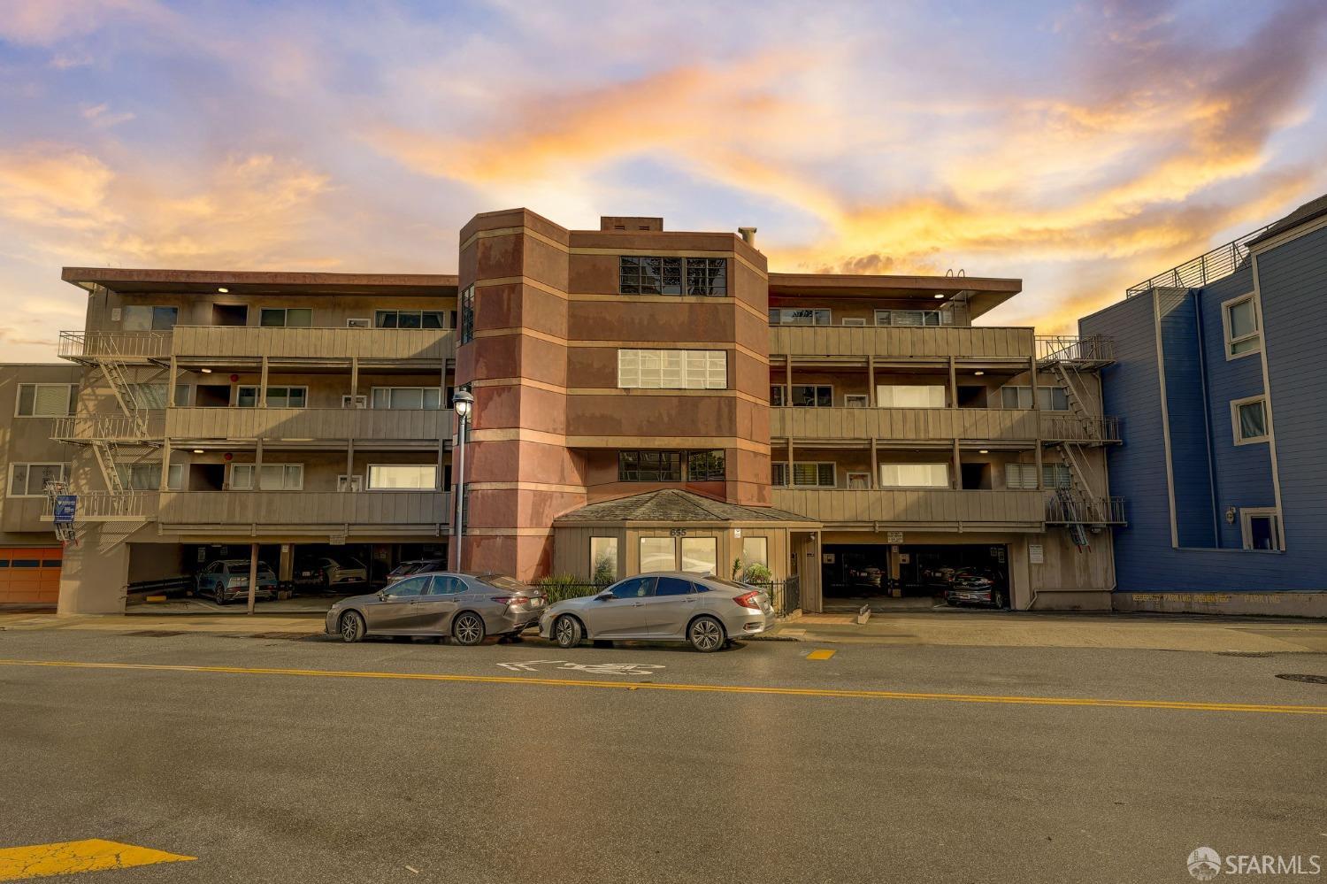 655 Corbett Avenue # 505