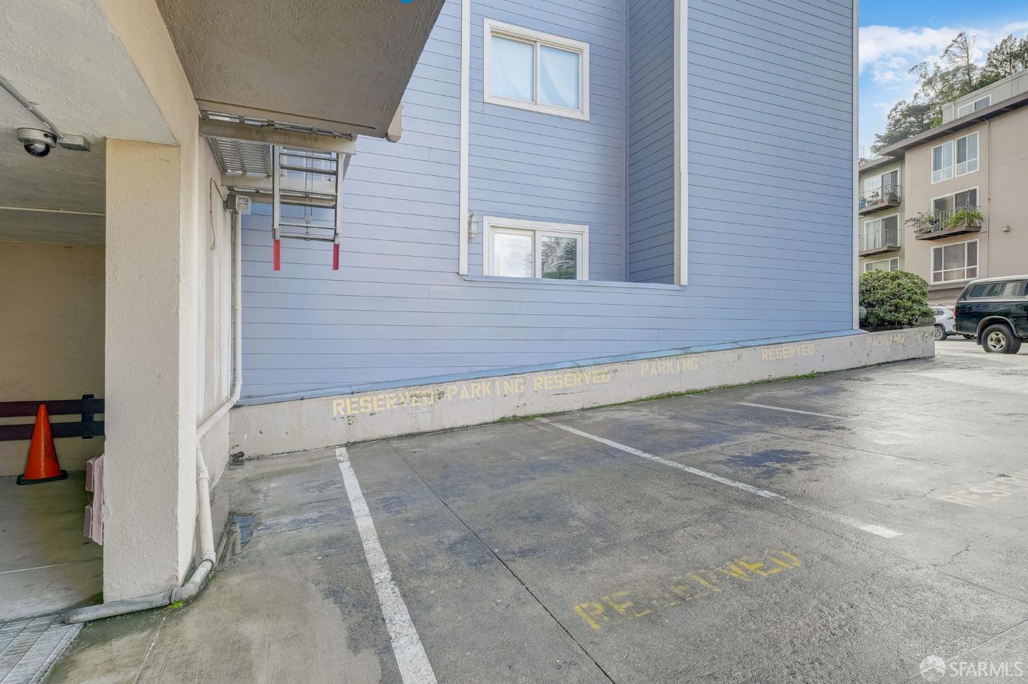 655 Corbett Avenue # 505