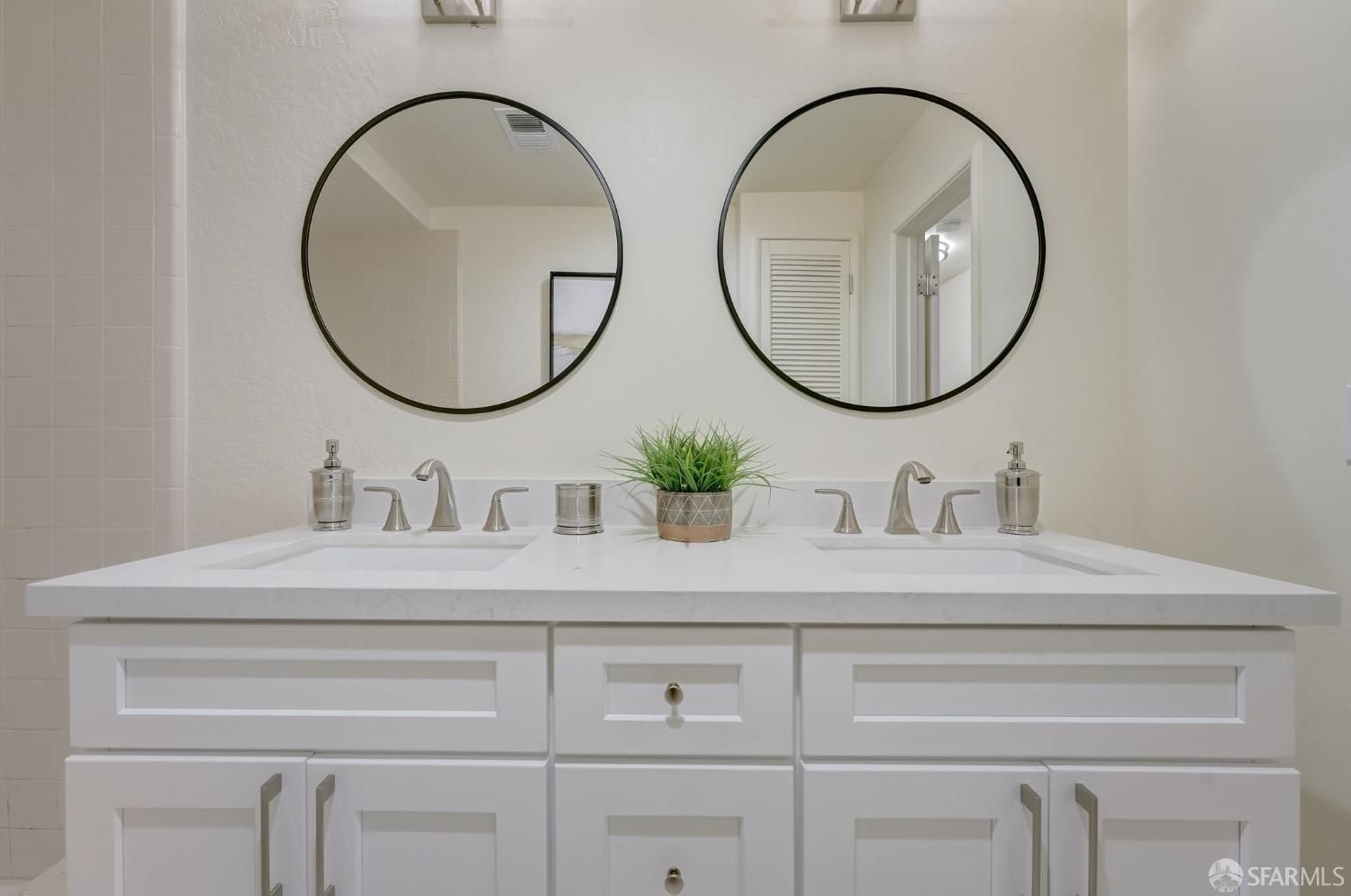 655 Corbett Avenue # 505