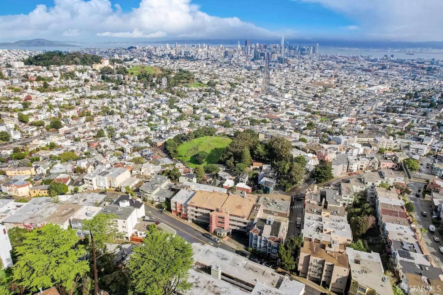 655 Corbett Avenue # 505