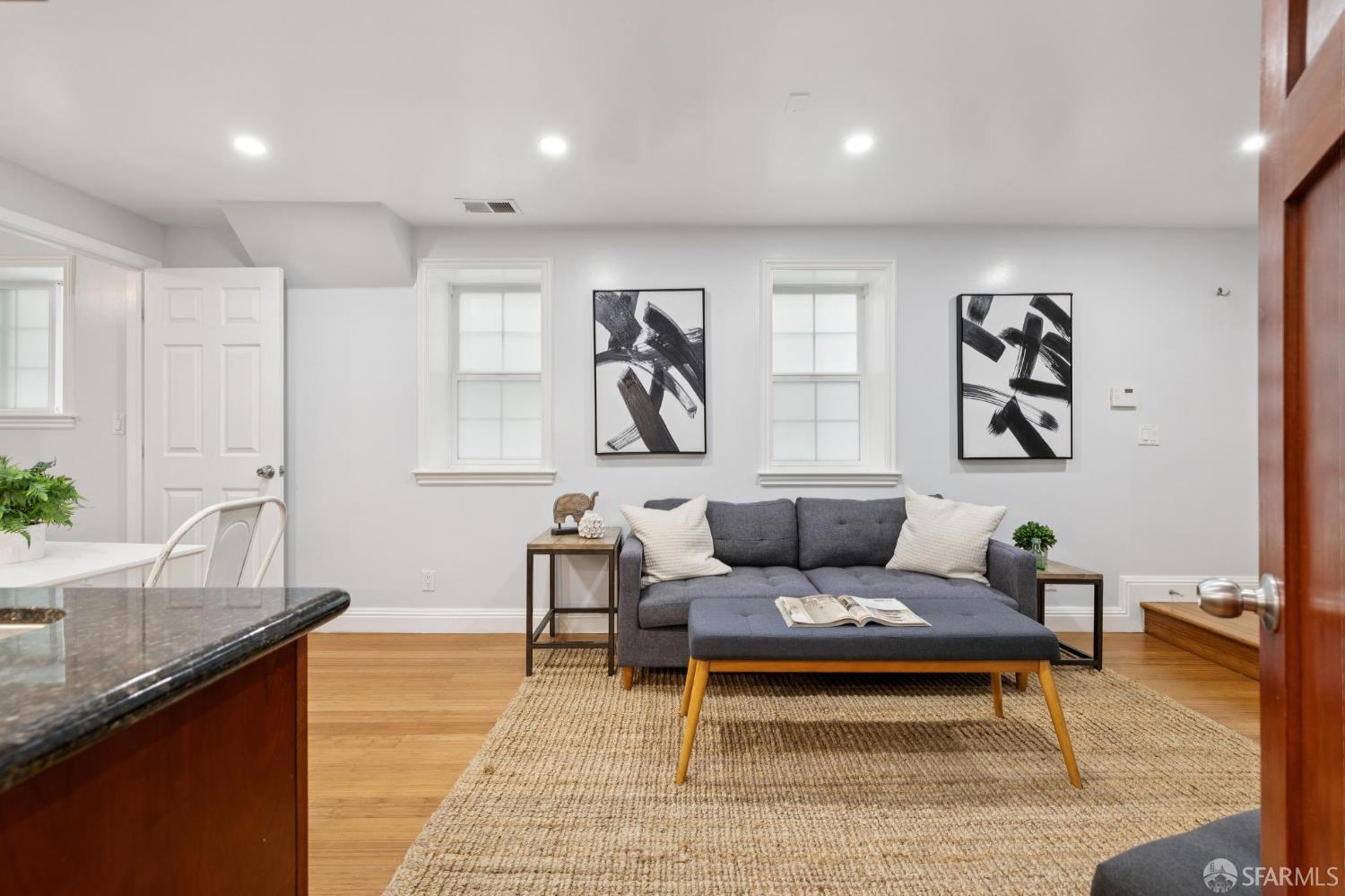 327 Ulloa Street