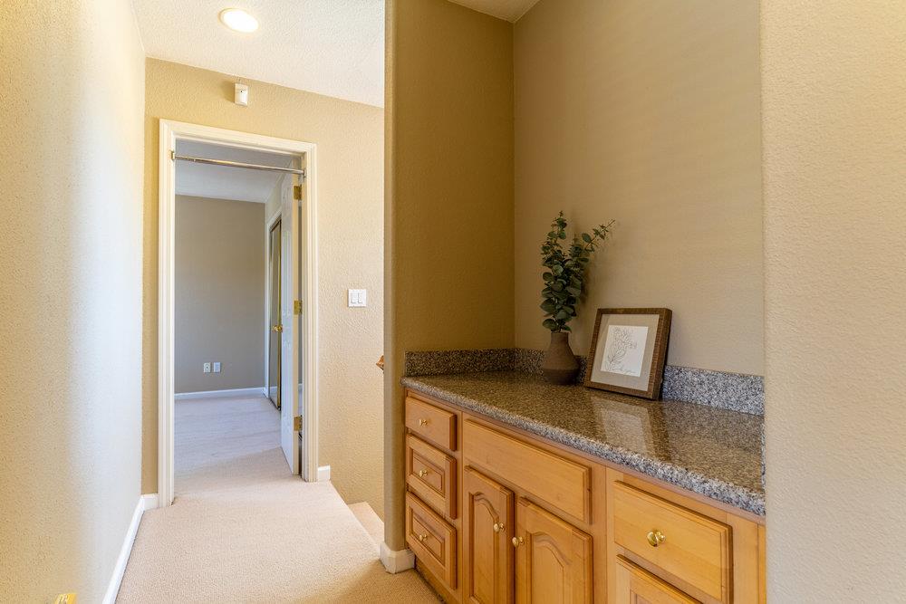 136 Christine Lynn DR