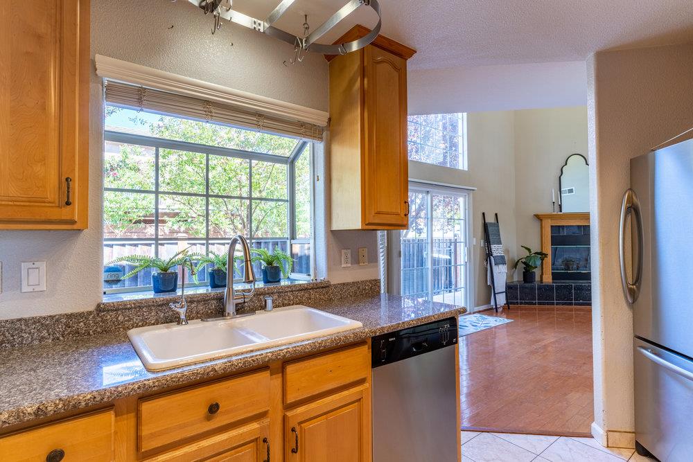 136 Christine Lynn DR