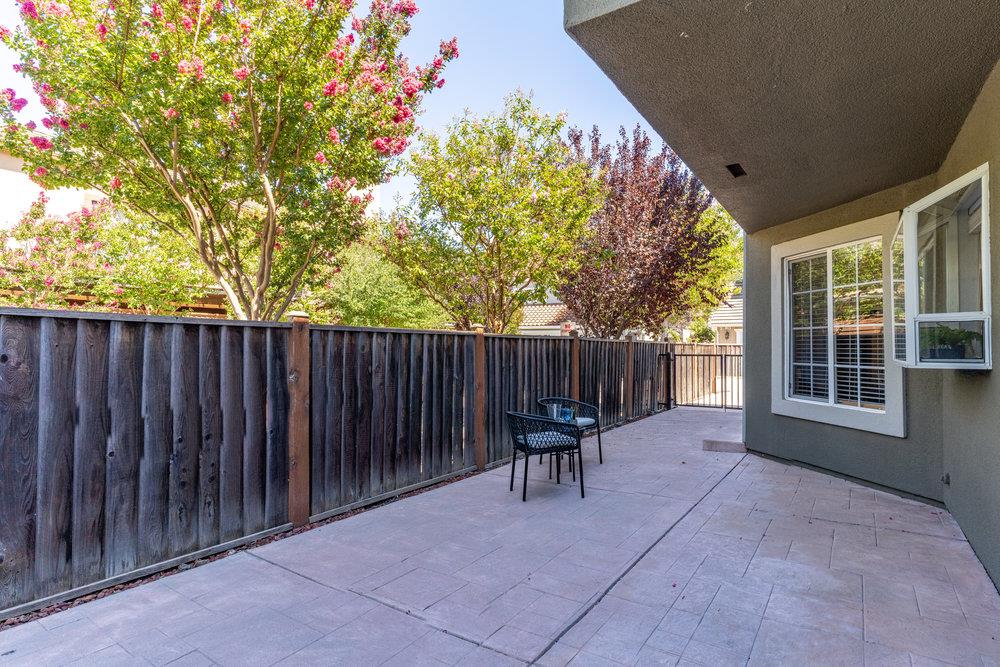 136 Christine Lynn DR