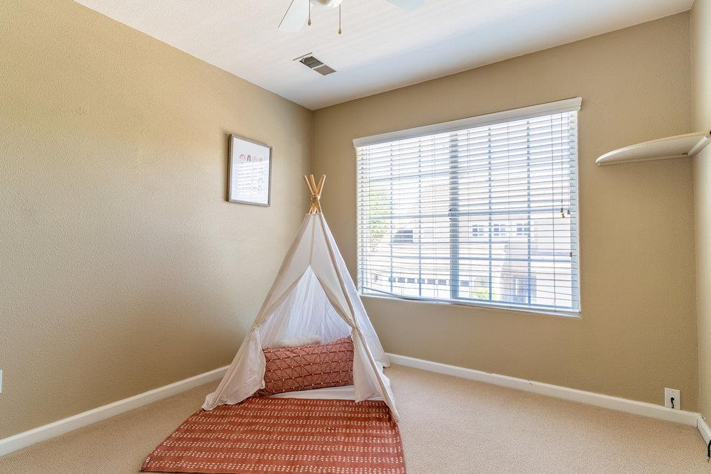 136 Christine Lynn DR