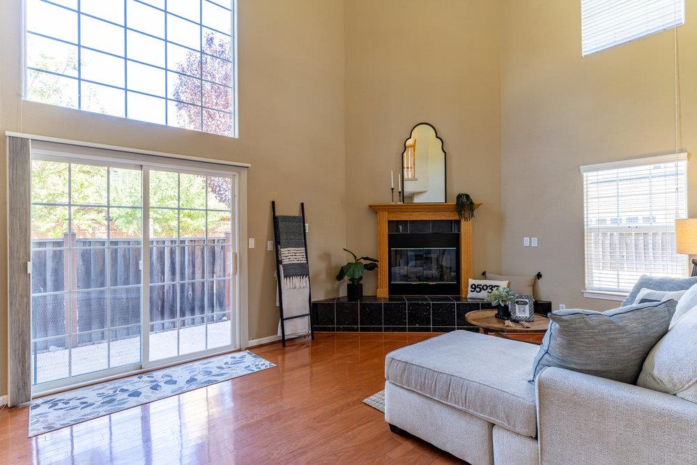 136 Christine Lynn DR