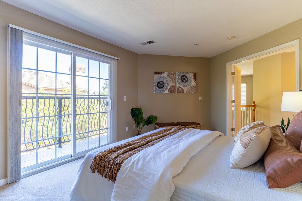 136 Christine Lynn DR