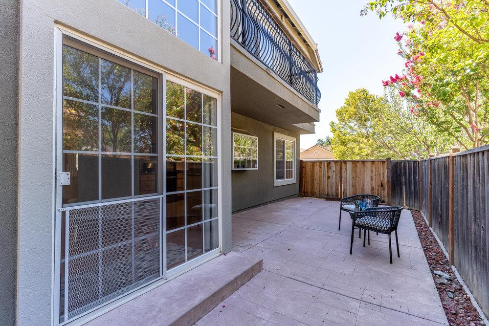 136 Christine Lynn DR