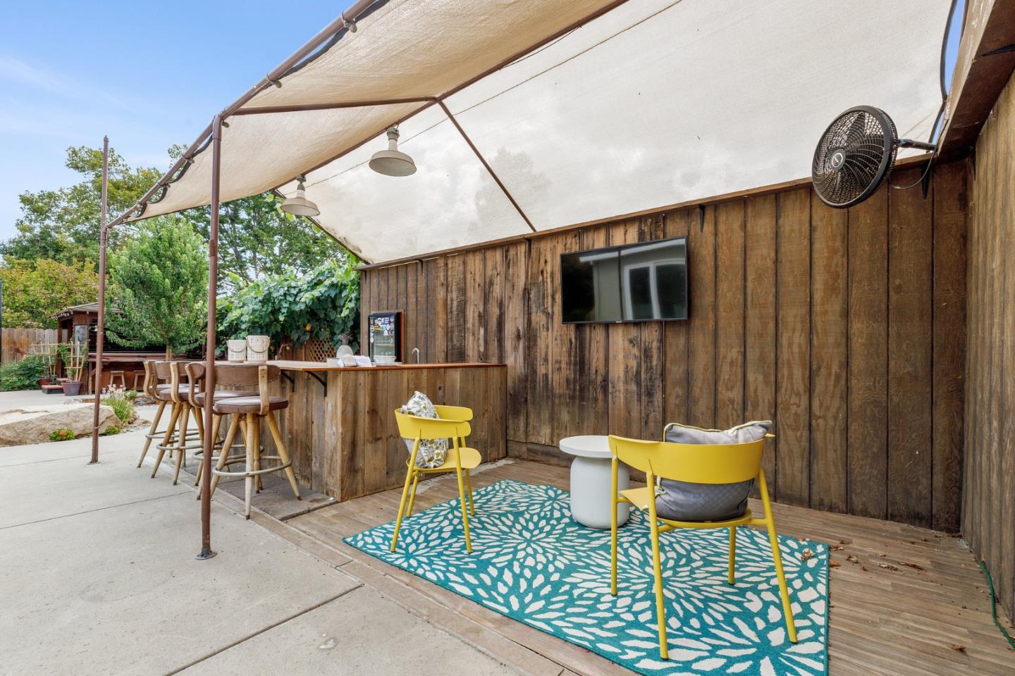 7550 Santa Theresa DR