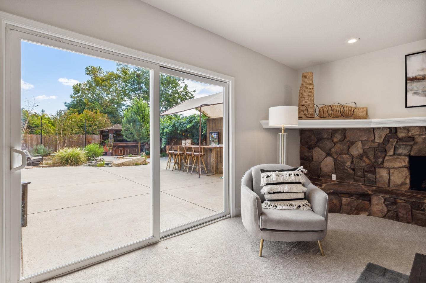 7550 Santa Theresa DR