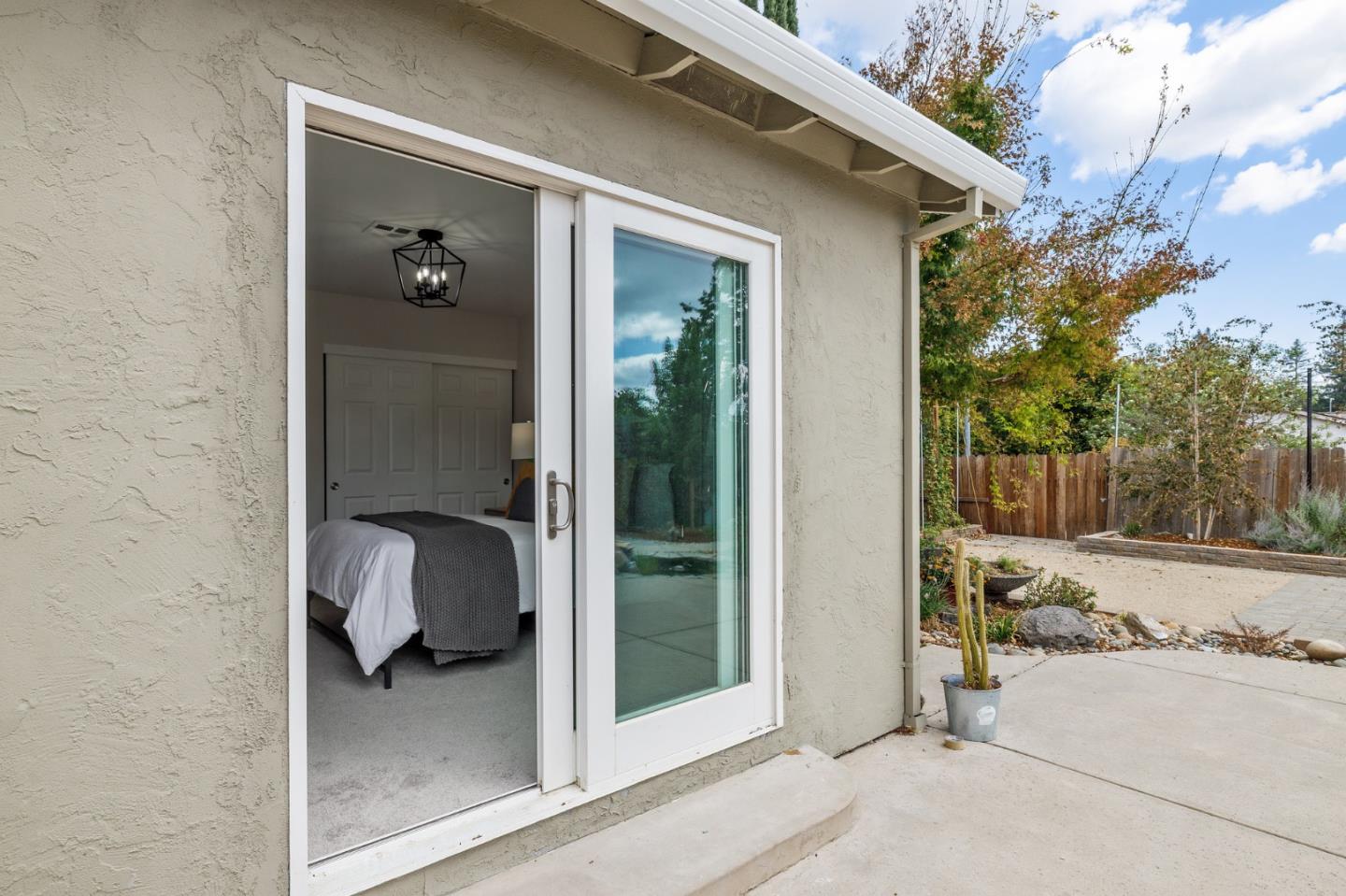 7550 Santa Theresa DR