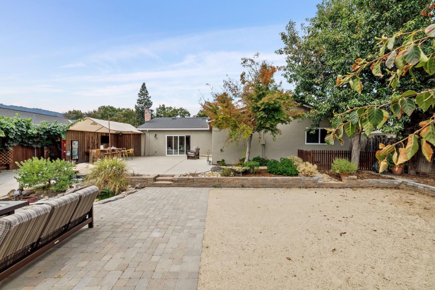 7550 Santa Theresa DR