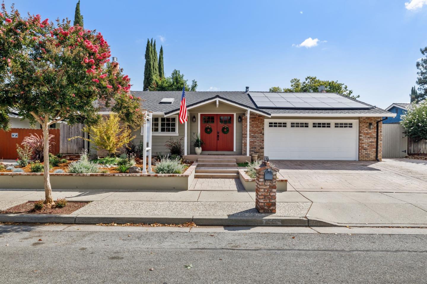 7550 Santa Theresa DR