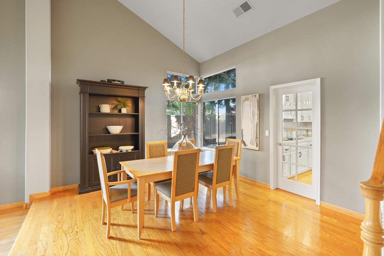 17142 Heatherwood WAY