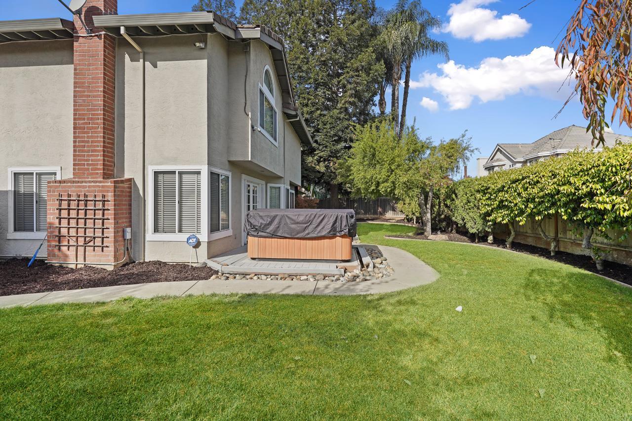 17142 Heatherwood WAY