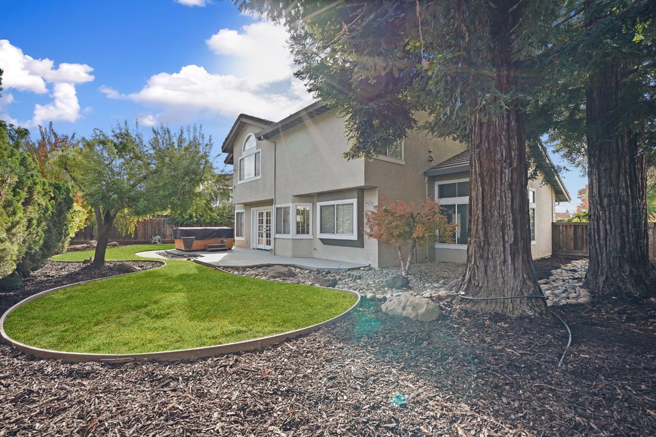 17142 Heatherwood WAY