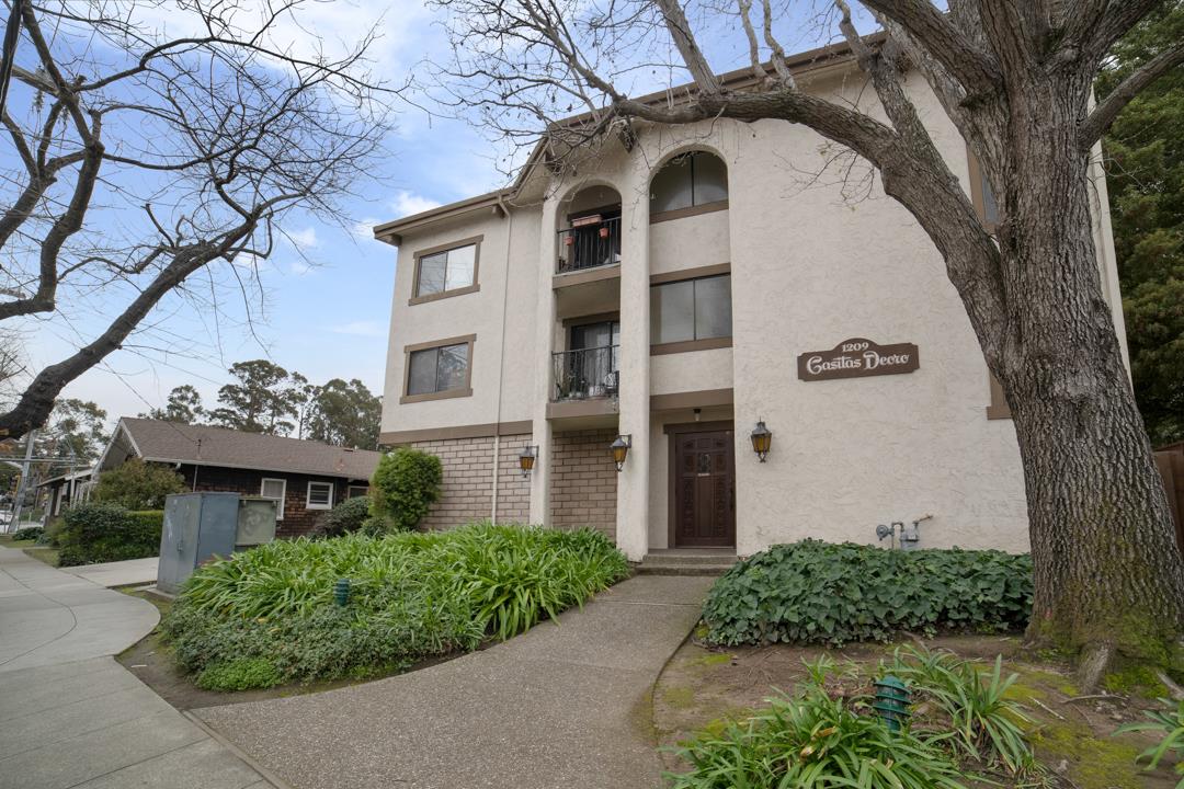 1209 Oak Grove AVE 304