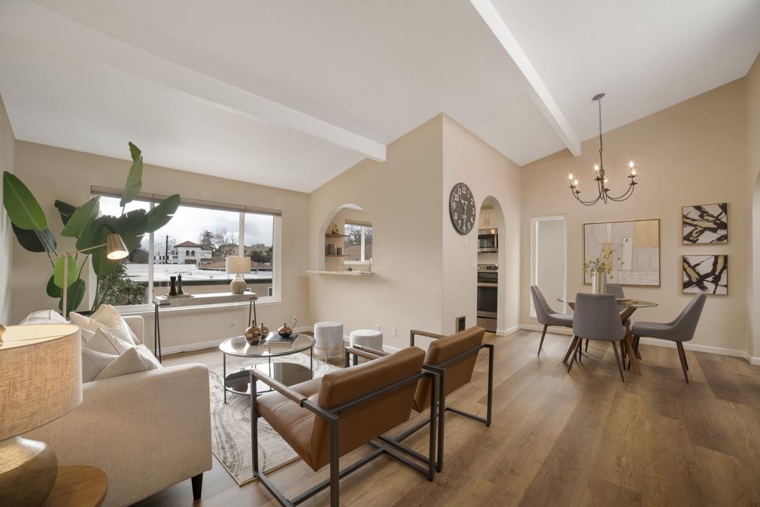 1209 Oak Grove AVE 304