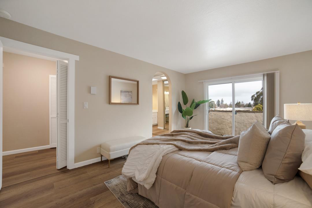 1209 Oak Grove AVE 304