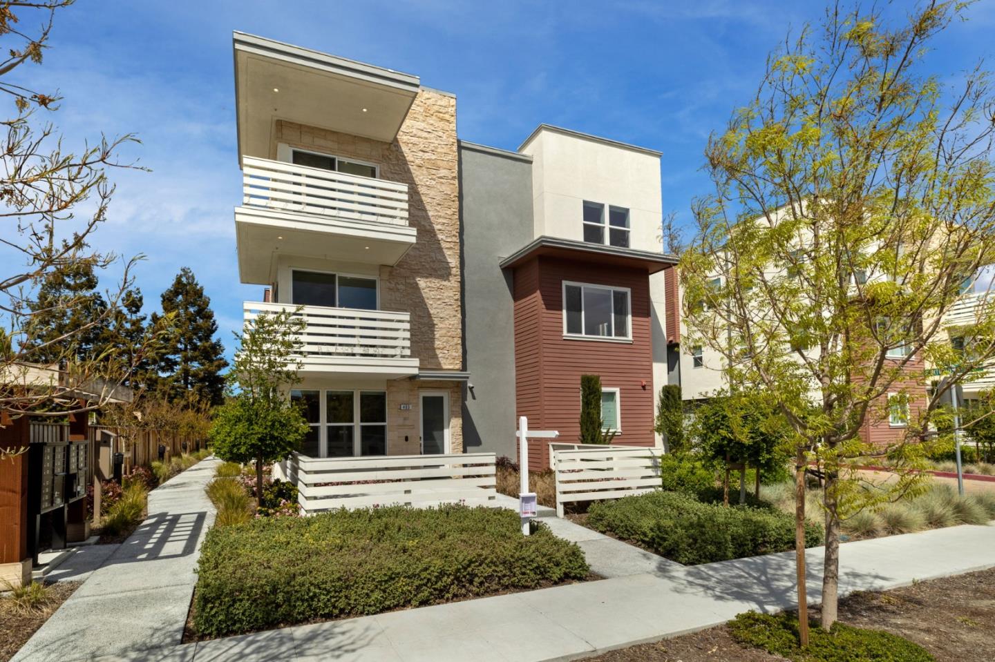 403 Santo Domingo Terrace