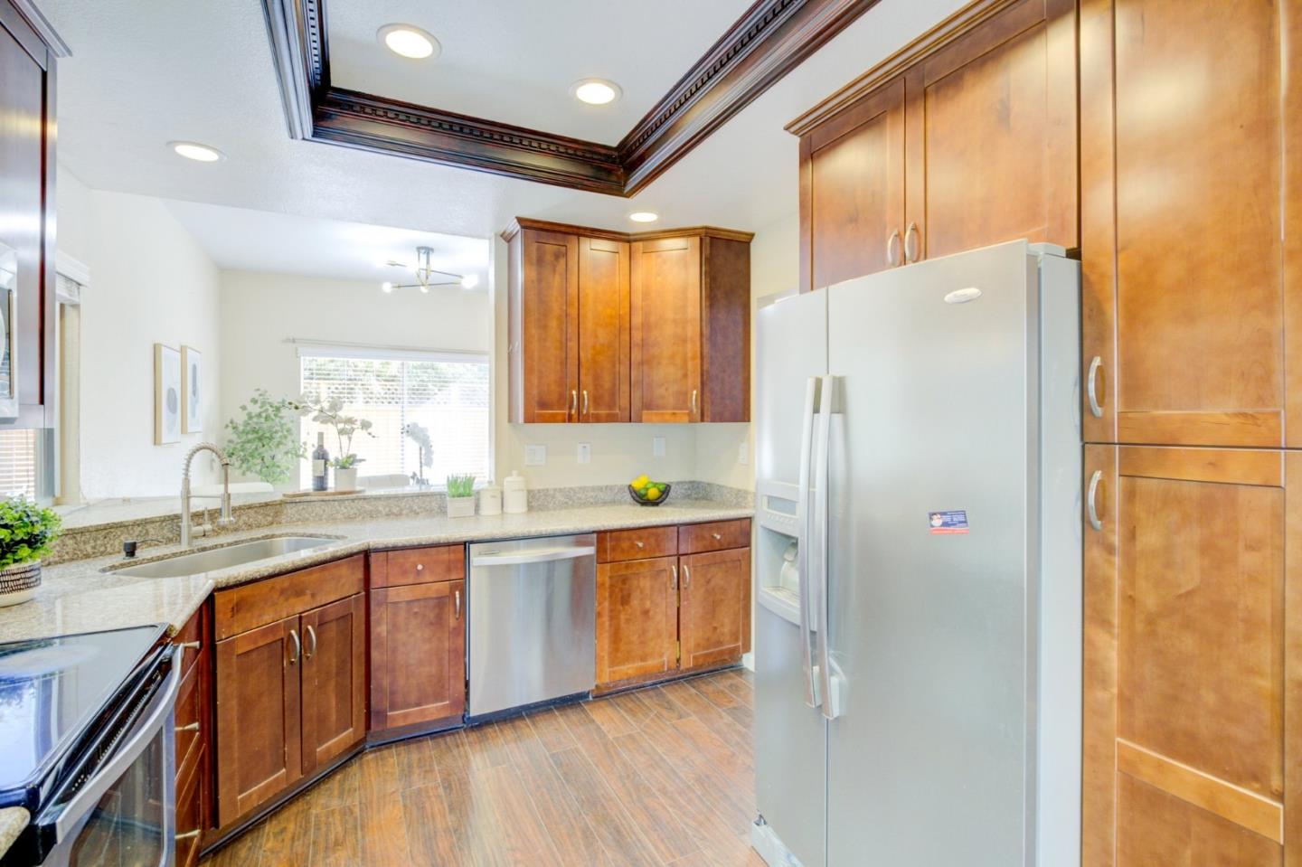 5535 Civic Terrace AVE