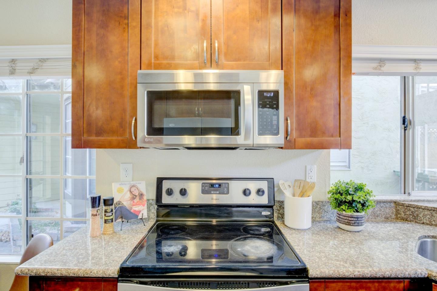 5535 Civic Terrace AVE