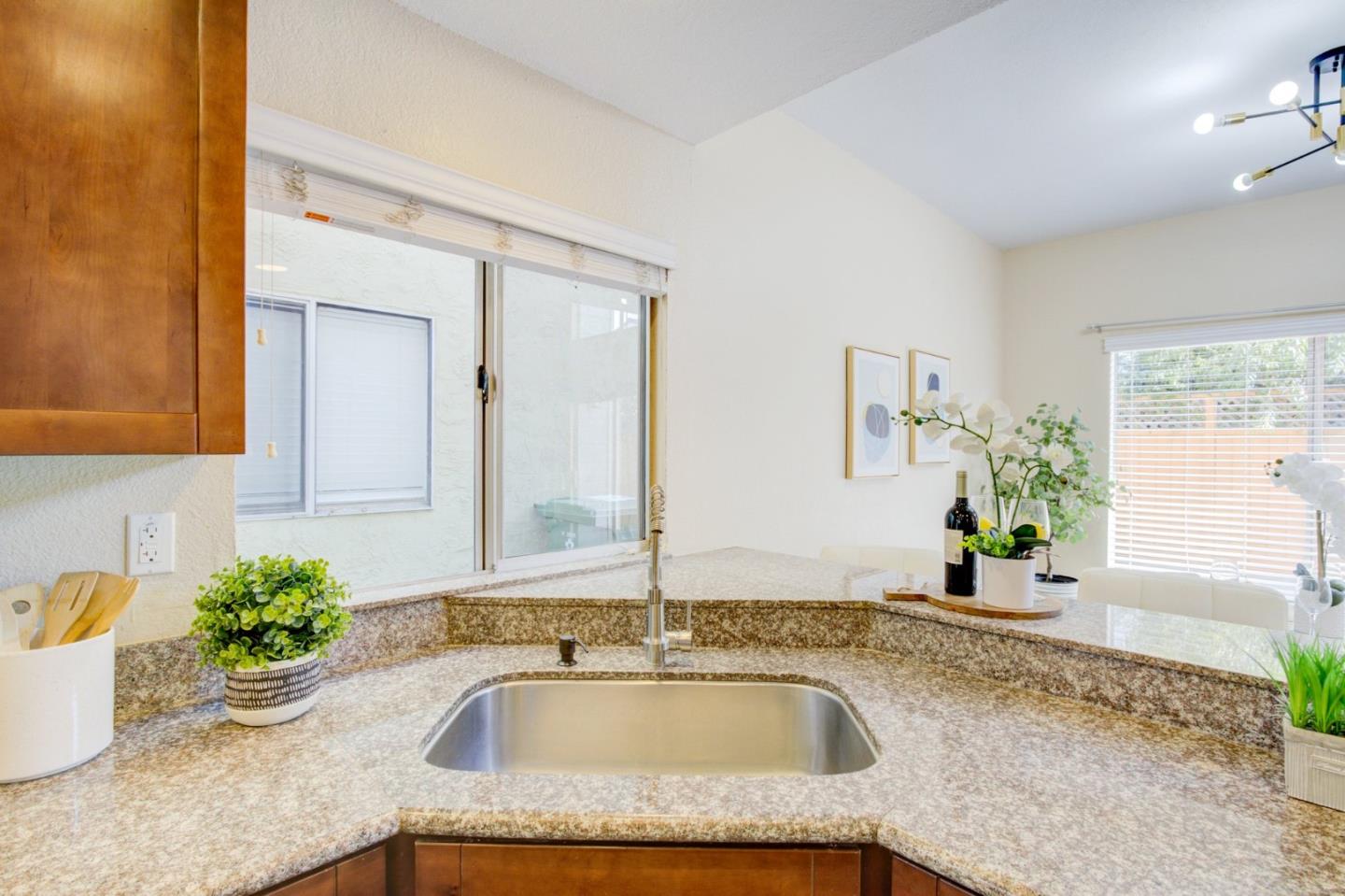 5535 Civic Terrace AVE