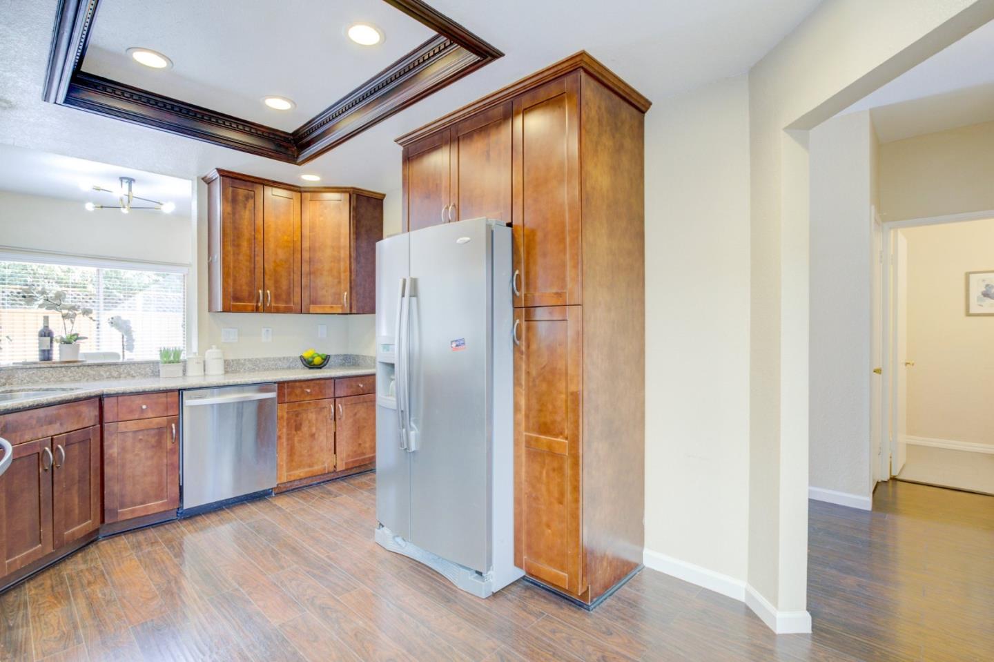 5535 Civic Terrace AVE