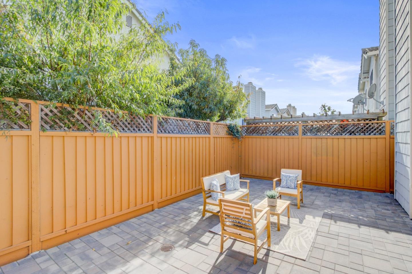 5535 Civic Terrace AVE