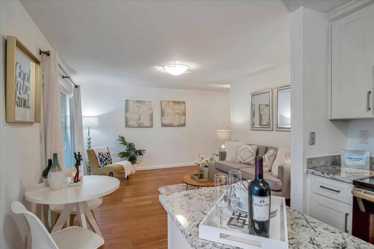 255 S Rengstorff AVE 161