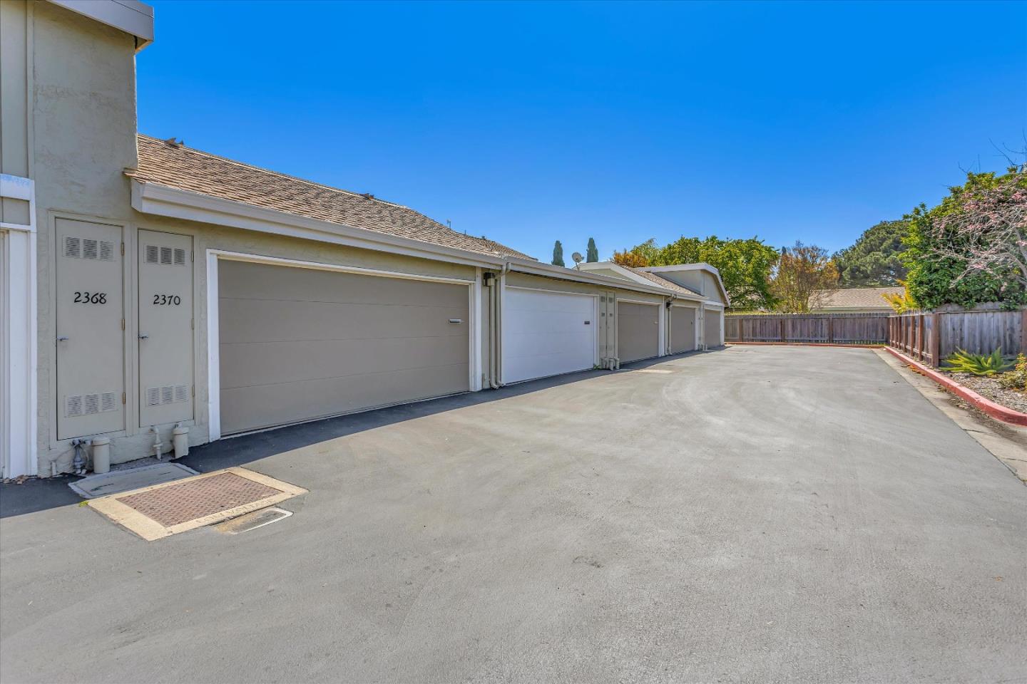 2370 Shoreside Court