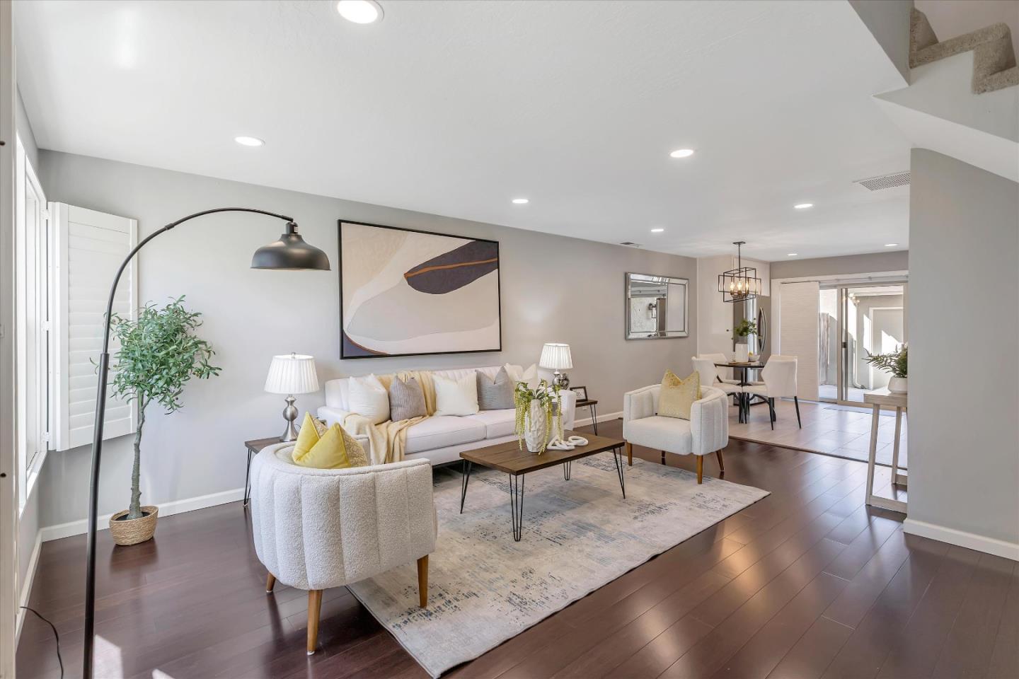 2370 Shoreside Court