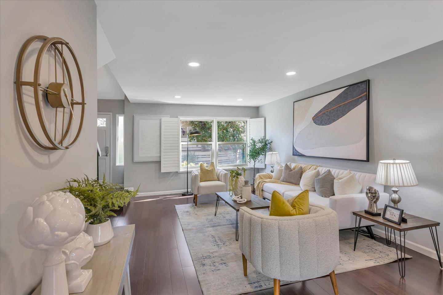 2370 Shoreside Court