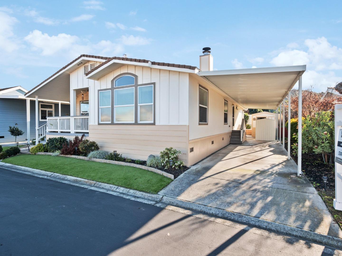 759 Villa Teresa WAY 759