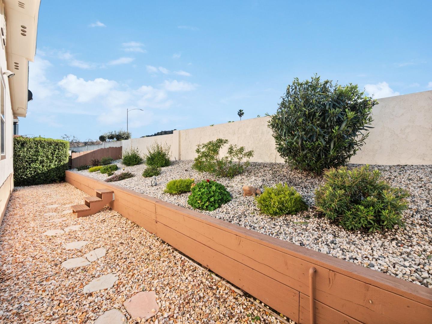 759 Villa Teresa WAY 759