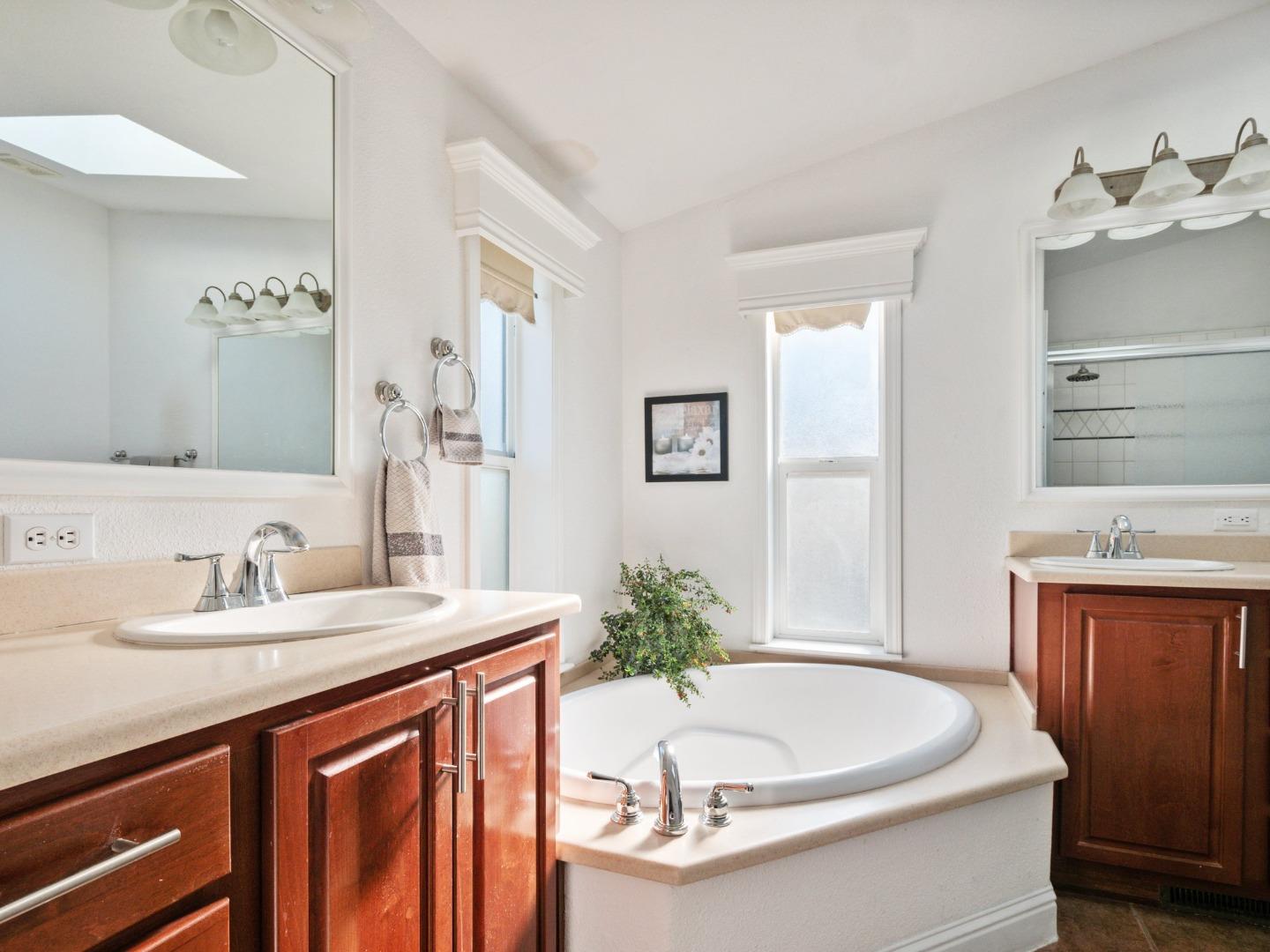 759 Villa Teresa WAY 759