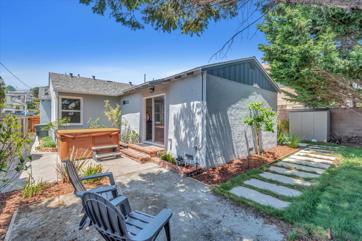 714 Cherry Avenue