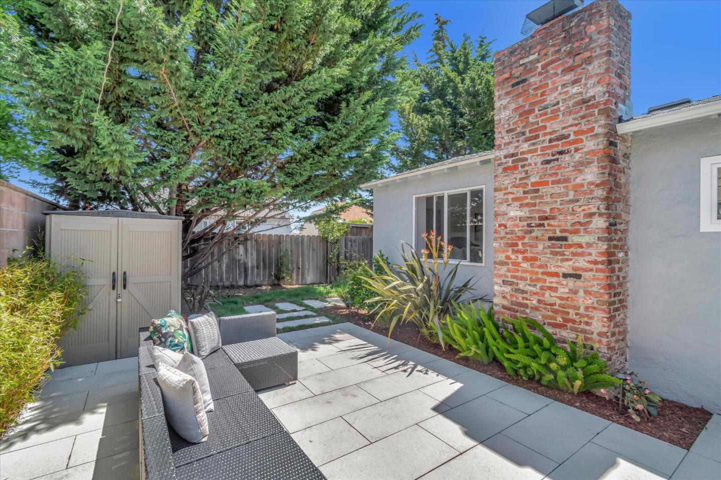 714 Cherry Avenue