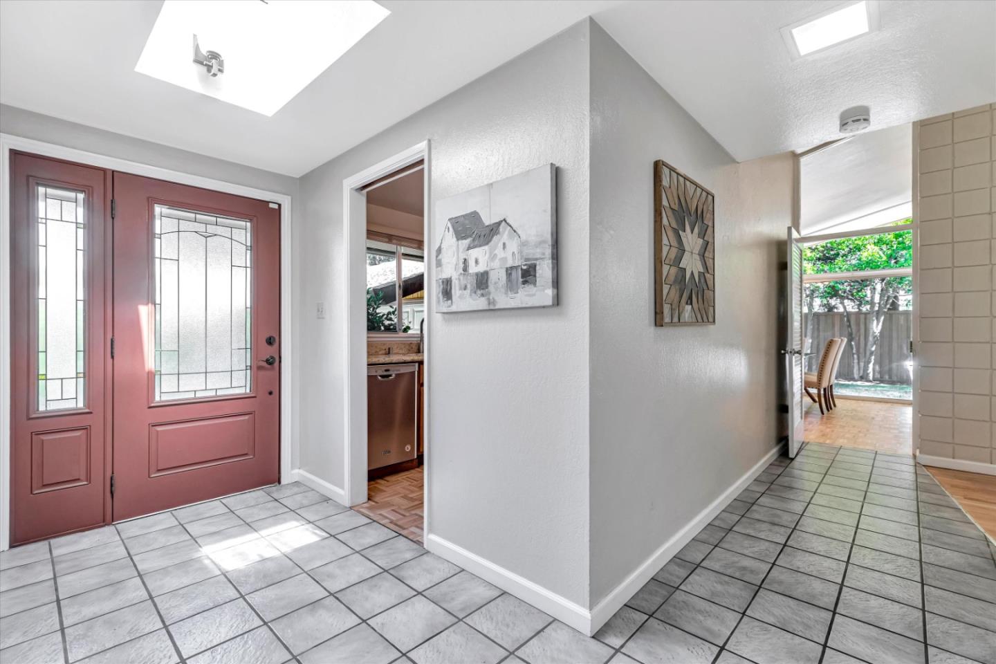 3825 Melody LN