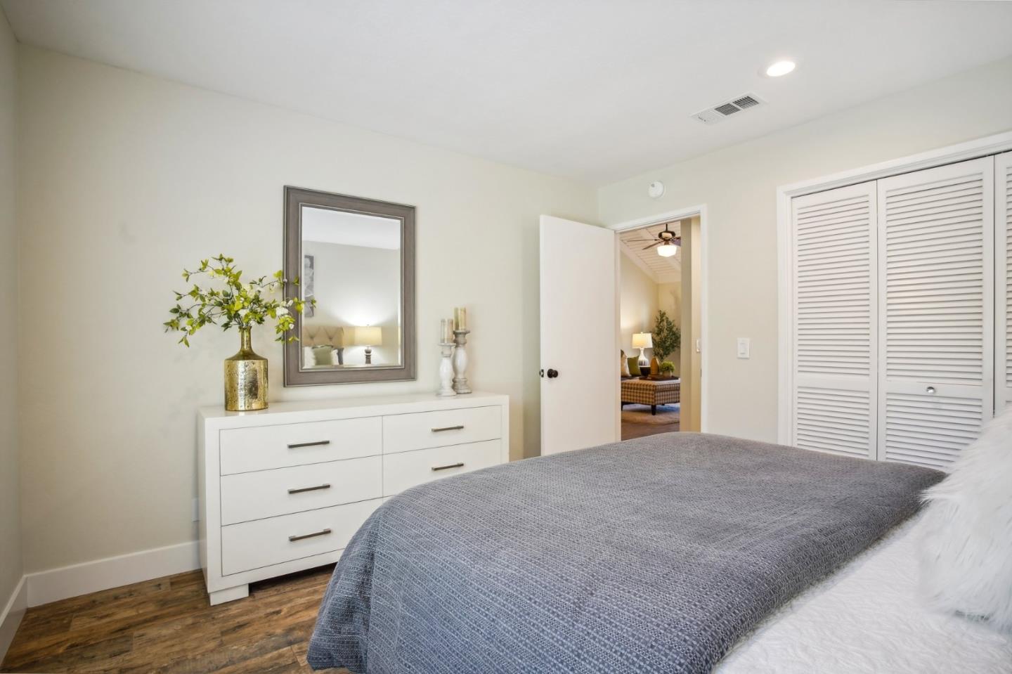 6122 Montgomery Court
