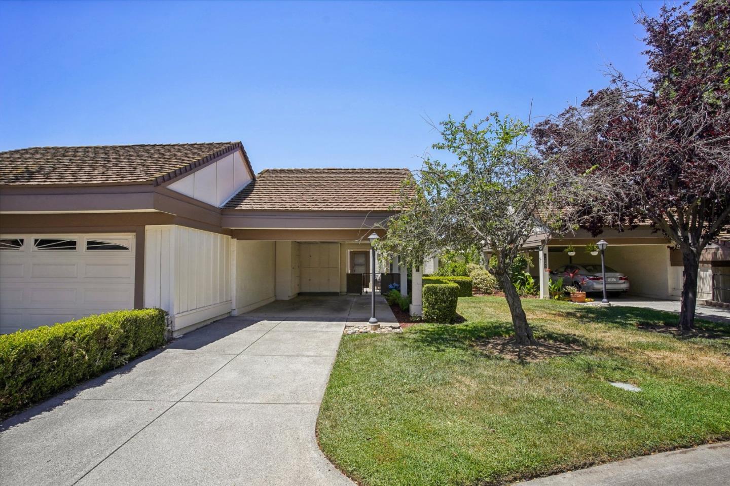 6122 Montgomery Court
