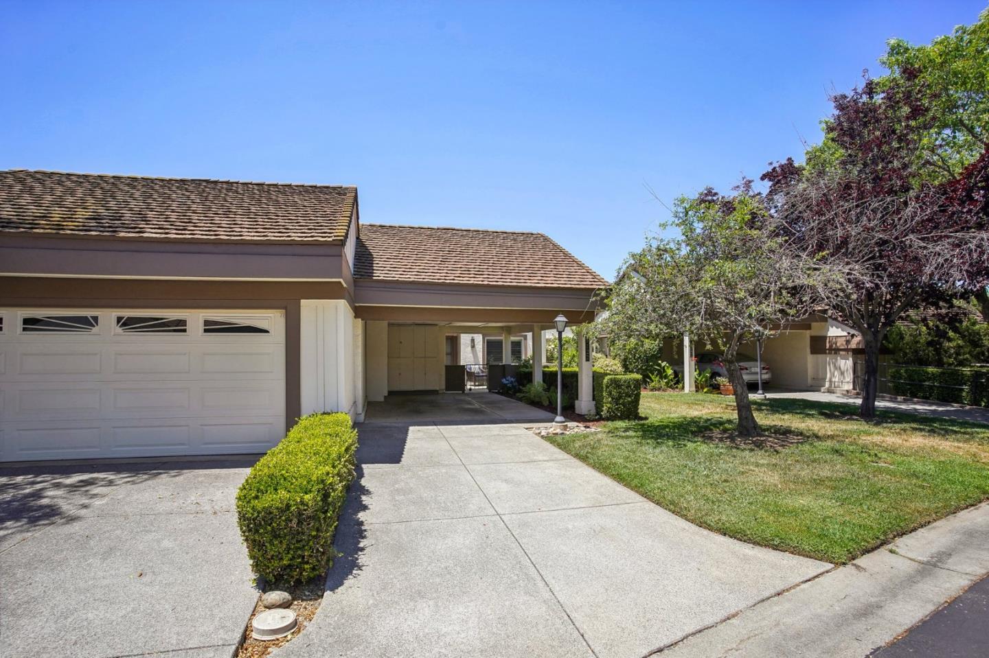 6122 Montgomery Court