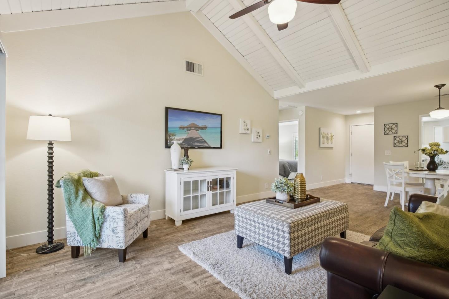 6122 Montgomery Court